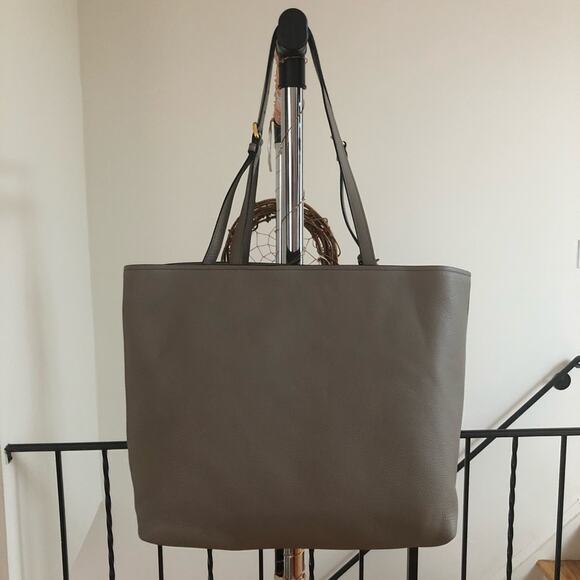 Prada Vitello Daino Tote - Picture 3 of 8